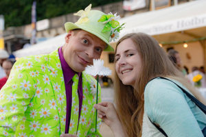 Seidenpapier-Blumenmanufaktur - Schlossplatzfest Coburg